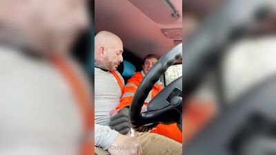 Piggy Builder - gay porn video (4)