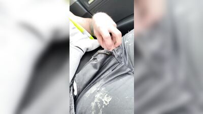 Piggy Builder - gay porn video (47)