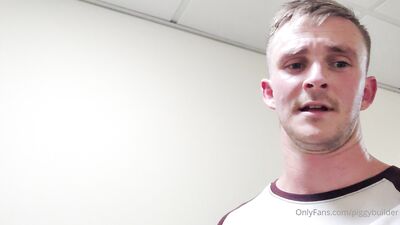 Piggy Builder - gay porn video (62)