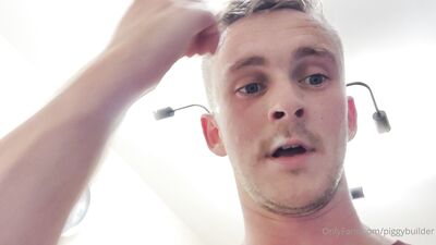 Piggy Builder - gay porn video (62)