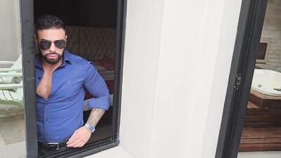 RawFuckClub - El empleado se folla al jefe y le llena el culo de leche - free gay porn