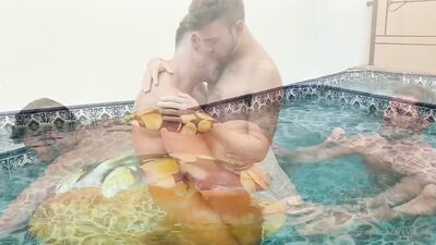 OnlyFans - Kyle Fox (caioflta20) - fucking by the pool 17 min - free gay porn