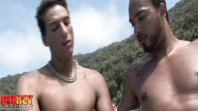 Mateus Axel and Alan Richard - free gay porn
