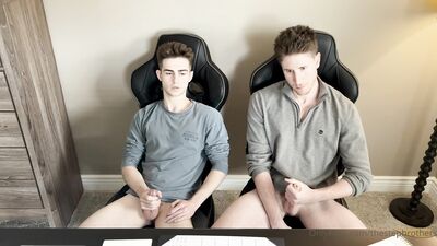 TheStepBrothers - Big bro and Lil bro wank sitting next to each other - 11 min - free gay porn