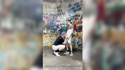 TheStepBrothers - Big bro gives Lil bro a bj on a hike - 7 min - free gay porn