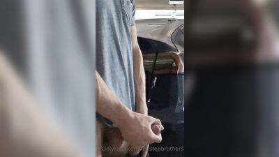 TheStepBrothers - Lil bro wanks and cums while Big bro waxes the car - 3 min - free gay porn
