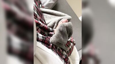 TheStepBrothers - Bg bro rubs Lil bros cock with a plush blanket - 1 min - free gay porn