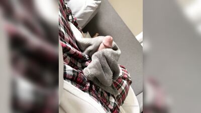 TheStepBrothers - Bg bro rubs Lil bros cock with a plush blanket - 1 min - free gay porn