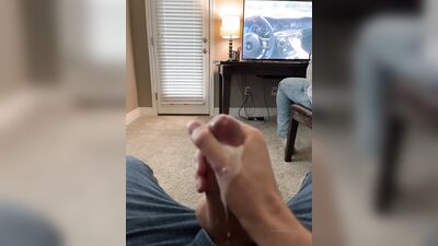 TheStepBrothers - Lil bro cums while Big bro is watching a video - 45 secs - free gay porn