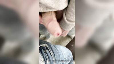 TheStepBrothers - Lil bro pulls Big bro out of his jeans and wank him a little - 1 min - free gay porn