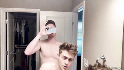 TheStepBrothers - Big bro fucking Lil bro in the bathroom - quick shot - 24 secs - free gay porn