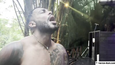 Viktor Rom & Aaron West - A Luxury In The Jungle - free gay porn