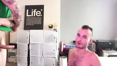 Brett Tyler & Aaron Master - Pissy Bushes - free gay porn