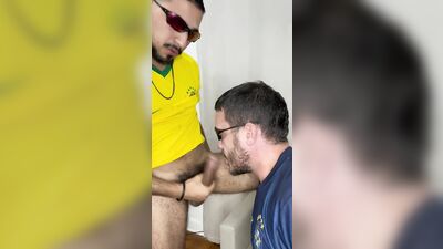 RFC - He gave such a good blowjob that I came on his face - free gay porn