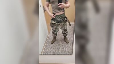 Discord Leak - While in Uniform (1)