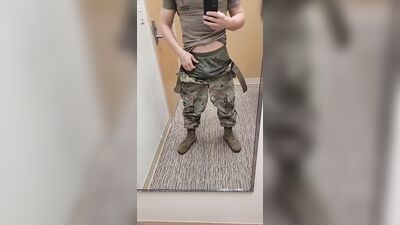 Discord Leak - While in Uniform (1)