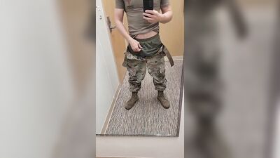 Discord Leak - While in Uniform (1)