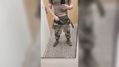 Discord Leak - While in Uniform (1)