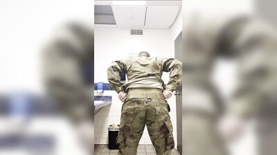 Discord Leak - While in Uniform (5)