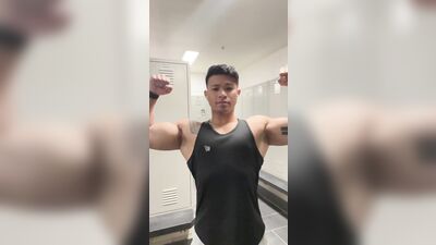 Discord Leak - Locker Room Gay Porn (20)