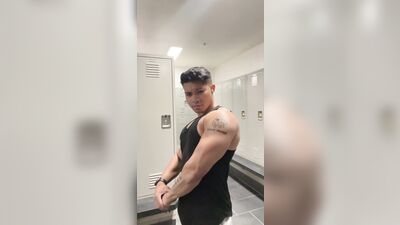 Discord Leak - Locker Room Gay Porn (20)