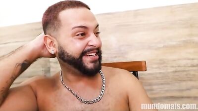 Bear Threesome - Capitao Jack, Kassim Abra & PC - free gay porn