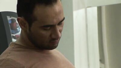 Trojan Rock & Nick Mazzaro - My hairdresser wants to suck my cock - free gay porn