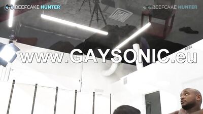 BeefCackeHunter - Dewayne Came Back to Get Serviced - free gay porn