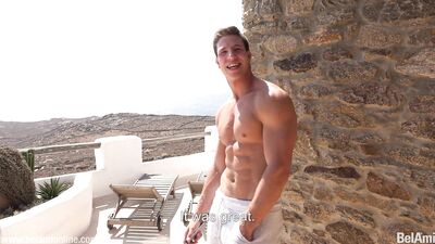 FreshMen - Issue #339 - Niko Vangelis & Riis Erikson