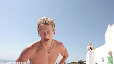 FreshMen - Issue #339 - Niko Vangelis & Riis Erikson