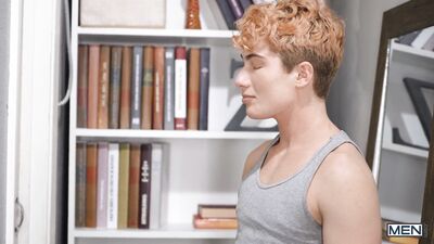 MEN - Drake Von Stuffs Roomie Noah Way - Deep Sniff - free gay porn