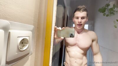 OF - Armzbro97 (132)