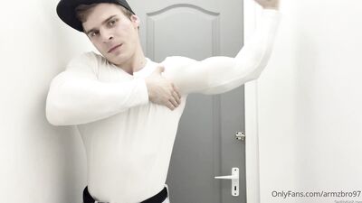OF - Armzbro97 (97)