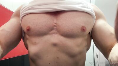 OF - Armzbro97 (80)