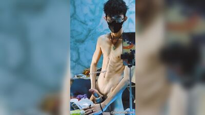 Bin Nguyen OF Post Nay toi mac mua by binsua2701 from OnlyFans Coomer
