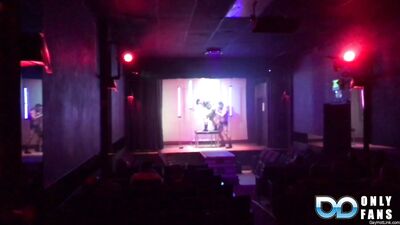 [OnlyFans] Dominic Pacifico - 40 - LIVE sex show @nobhilltheatre with @thecaseyeverett @dominicpacifico  pornstar  rawfuck