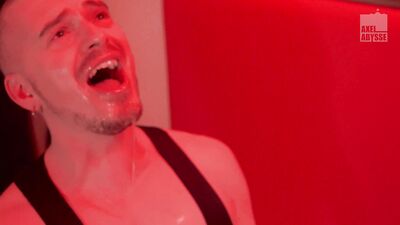RFC - Viktor uses all his holes - free gay porn