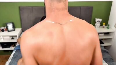 GayNetwork - Leo Rocha - My greedy neighbor