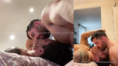 OnlyFans - Nickoles Alexander & @Frandullon86
