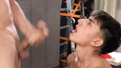 Horny Runners - free gay porn