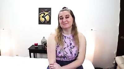 Thick 18 Year Old Alice Heart Gets A Massage