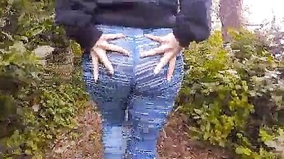 Big juicy ass teasing and fucked in the woods