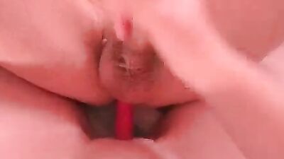 AMATEUR MILF FUCKS GUY WITH A STRAPLESS DILDO FEELDOE POV