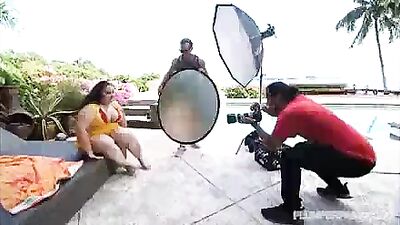 Beautiful BBW Emma Bailey Fucks Stud Photographer