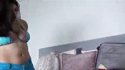 Step Brother & Step Sister Share a Room Gabriela Lopez Family Therapy