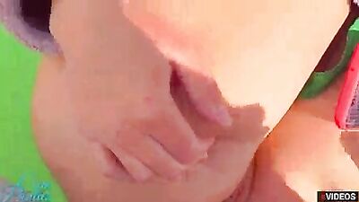 Stranger cum in my pussy on the beach