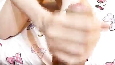 VIDEO AMATEUR OF A YOUNG GIRL FUCKING A STRANGER