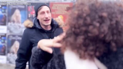 HO INCONTRATO JASON STEEL E MI HA SCOPATA IN TUTTE LE POSIZIONI MI HA RIEMPITO IL SENO DI SBORRA