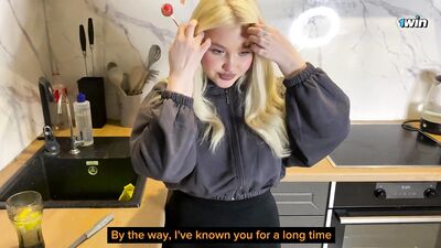 Went to visit a neighbor and heard a declaration of love ASMR