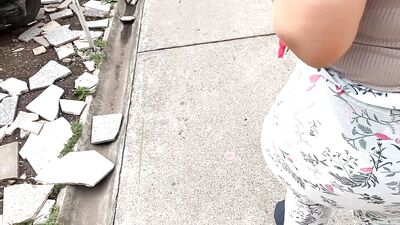 Colombian with a big ass is fucked by a stranger she found on the street